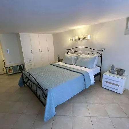 Somnium A Newly Renovated House In *