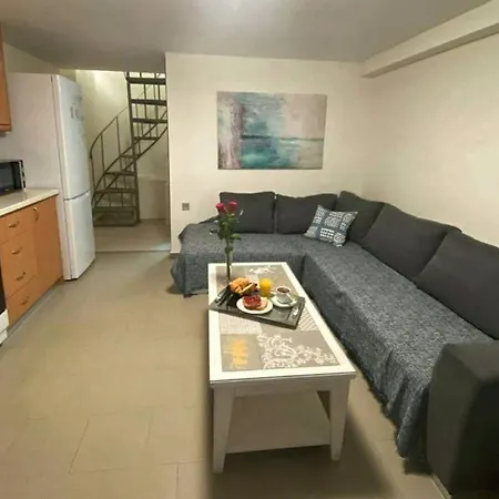 Somnium A Newly Renovated House In